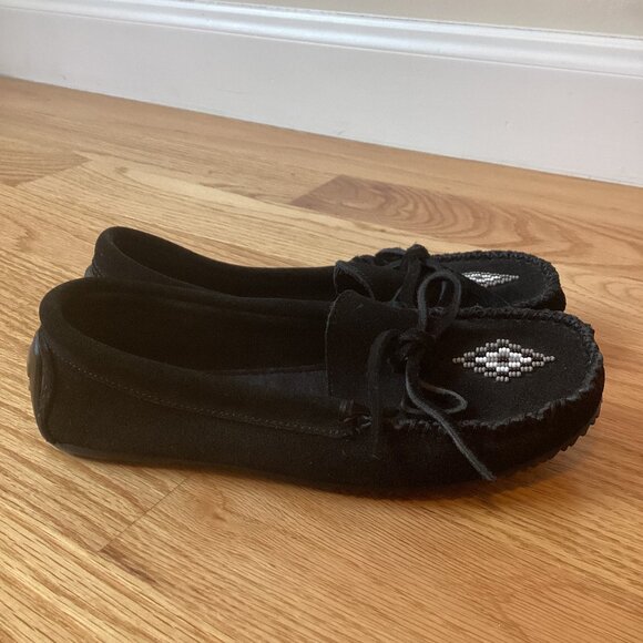 Manitobah Mukluks Moccasins size 6 NWOT - Picture 3 of 4